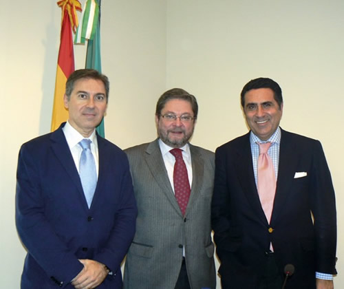 Conferencia de Javier García Bernal en el Colegio de Administradores de Fincas de Sevilla